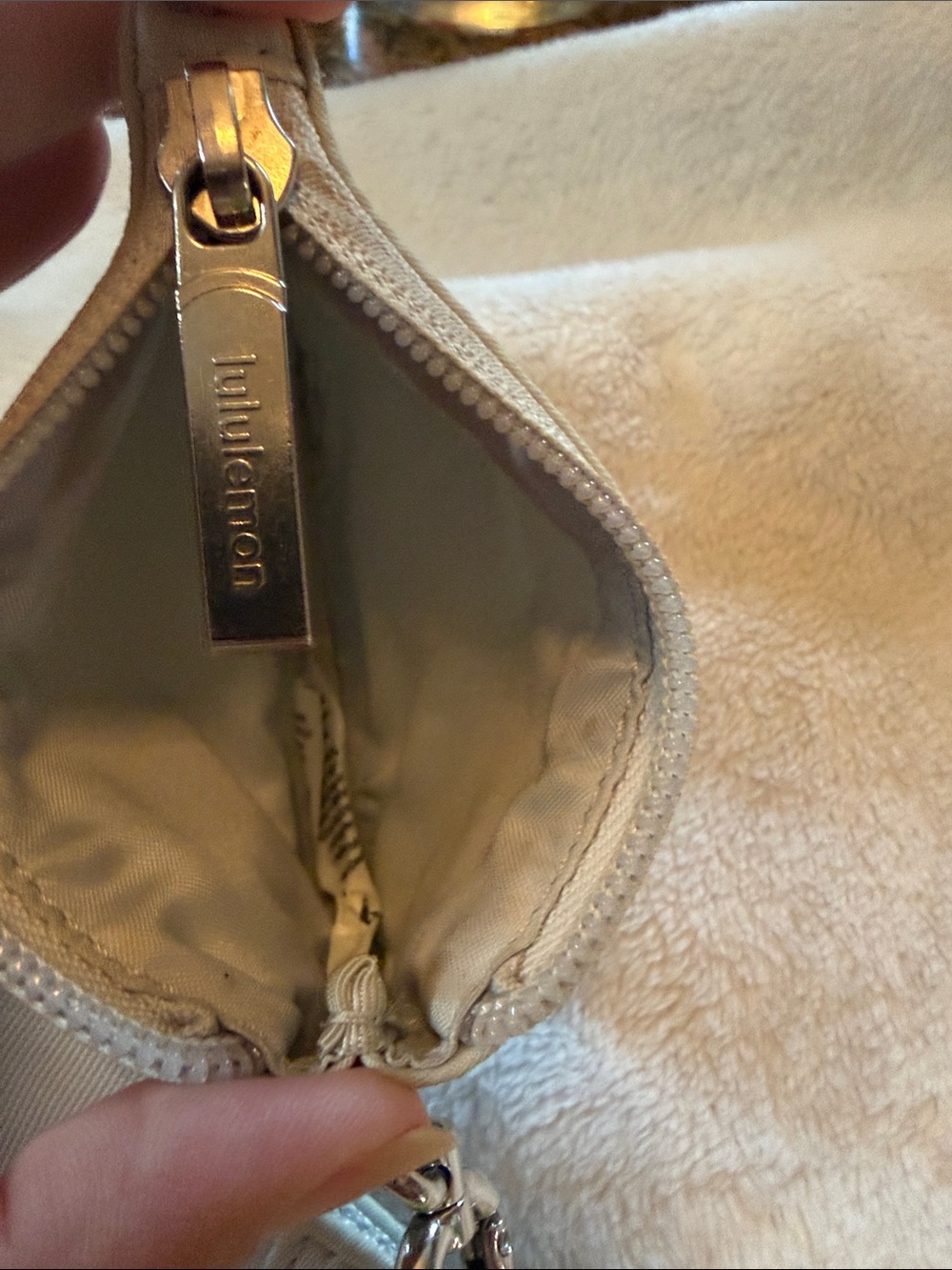 lululemon athletica Neon Green and Cream Mini Pouch Set - Picture 4 of 10